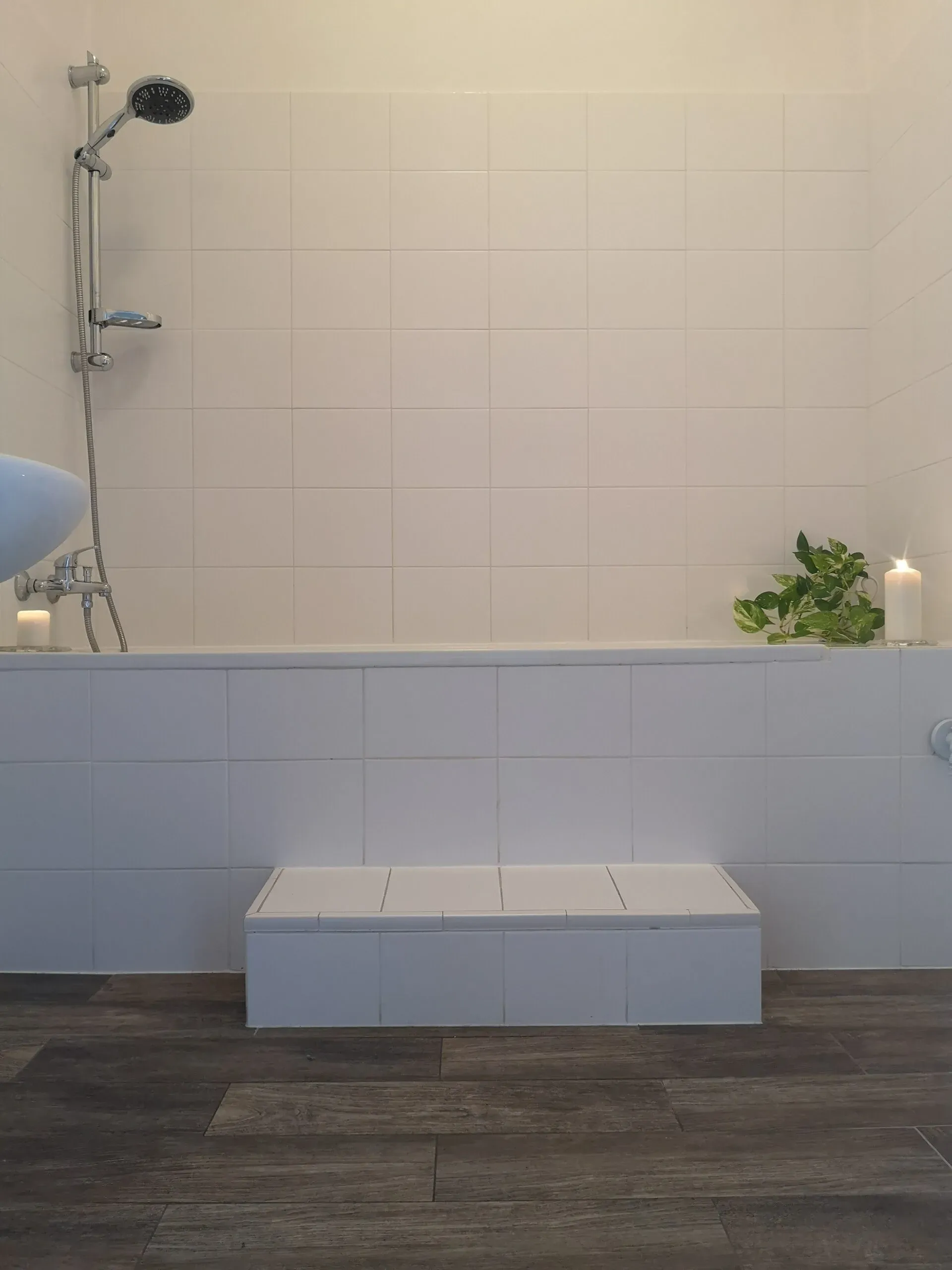 Byt po rekonstrukci 2kk do vnitrobloku se sklepem a balkonem