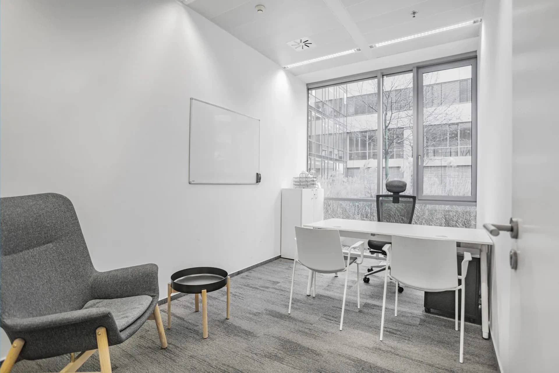 Kancelářský prostor nebo showroom na Praze 4